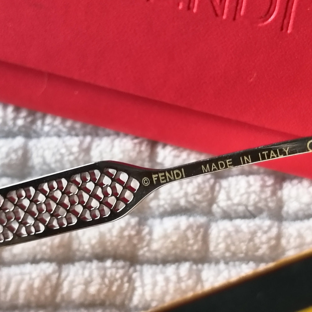 FENDI FIRST Crystal FF Sunglasses - Picture 5 of 6